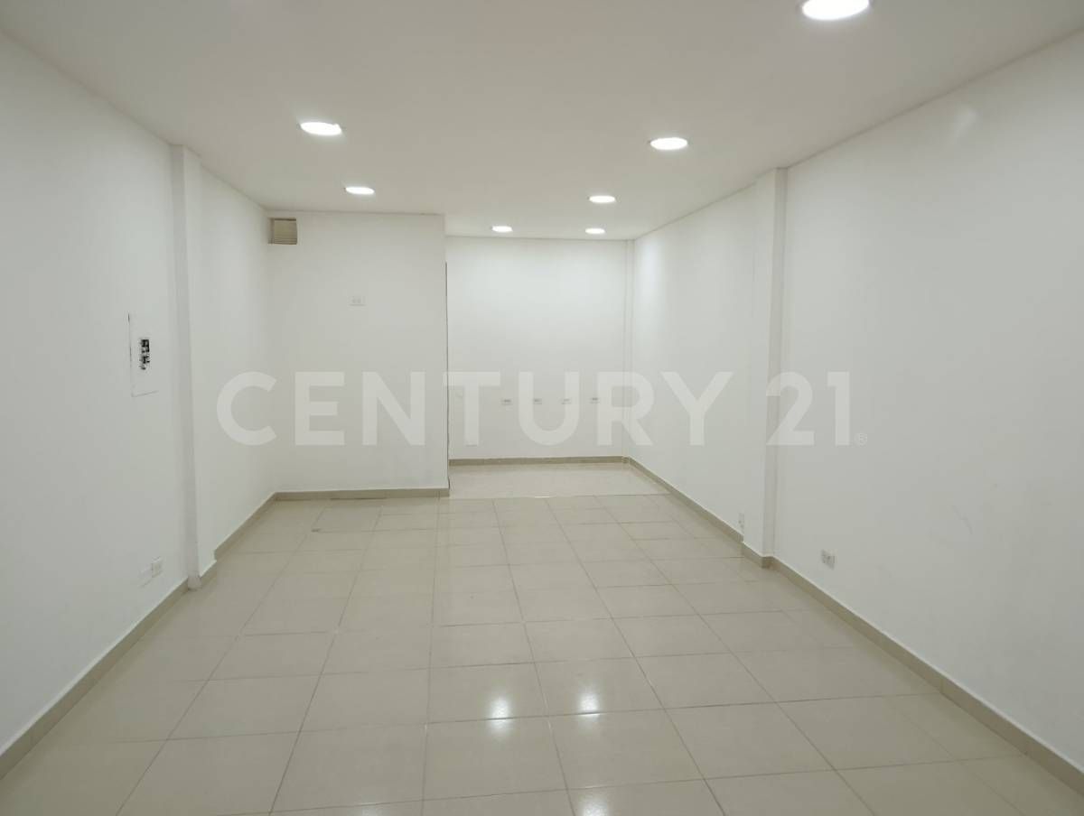 Local en arriendo Cundinamarca Bogotá Cedritos 31 m2 Habitaciones 0 Baños 1 Garajes 0 Precio $3500000