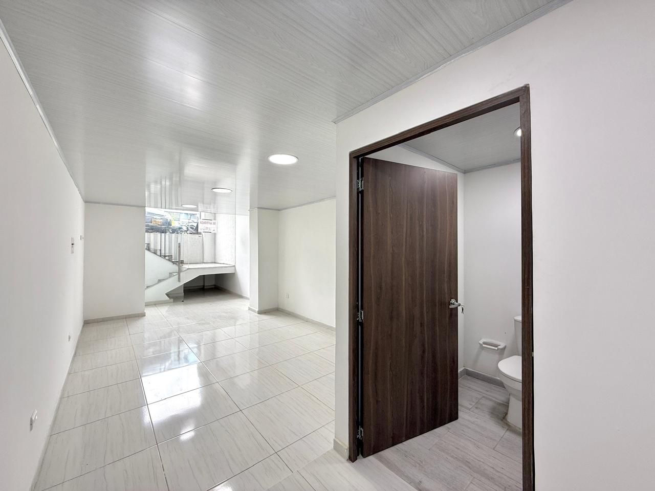 Local en arriendo Risaralda Pereira Centenario 32 m2 Habitaciones 0 Baños 1 Garajes 0 Precio $1750000