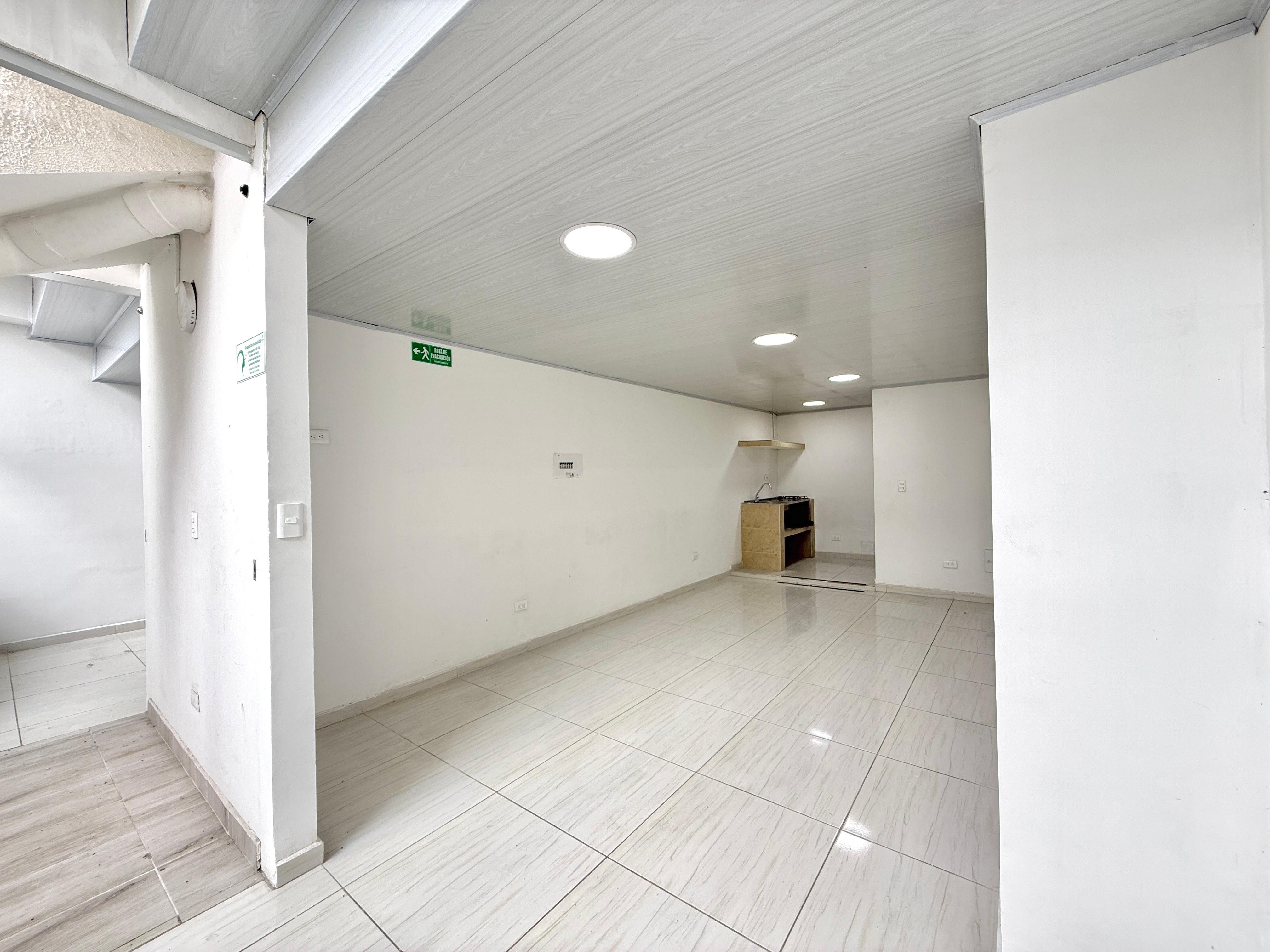 Local en arriendo Risaralda Pereira Centenario 32 m2 Habitaciones 0 Baños 1 Garajes 0 Precio $1750000