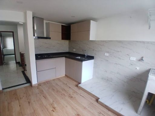 Casa en arriendo Cundinamarca Bogotá Los Angeles 120 m2 Habitaciones 3 Baños 2 Garajes 1 Precio $2400000