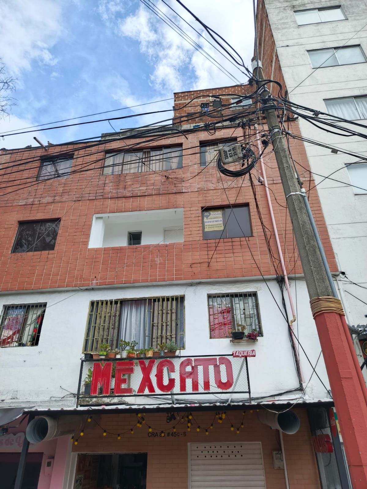 Apartamento en arriendo Antioquia Medellín La Floresta 42 m2 Habitaciones 2 Baños 1 Garajes 0 Precio $1500000