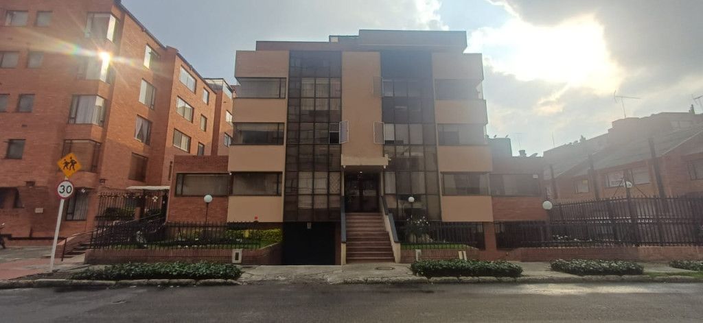 Apartamento en arriendo Cundinamarca Bogotá Acacias Usaquen 40 m2 Habitaciones 1 Baños 1 Garajes 1 Precio $1900800