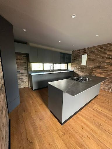 Apartamento en arriendo Antioquia Medellín Castropol 140 m2 Habitaciones 2 Baños 3 Garajes 1 Precio $8500000