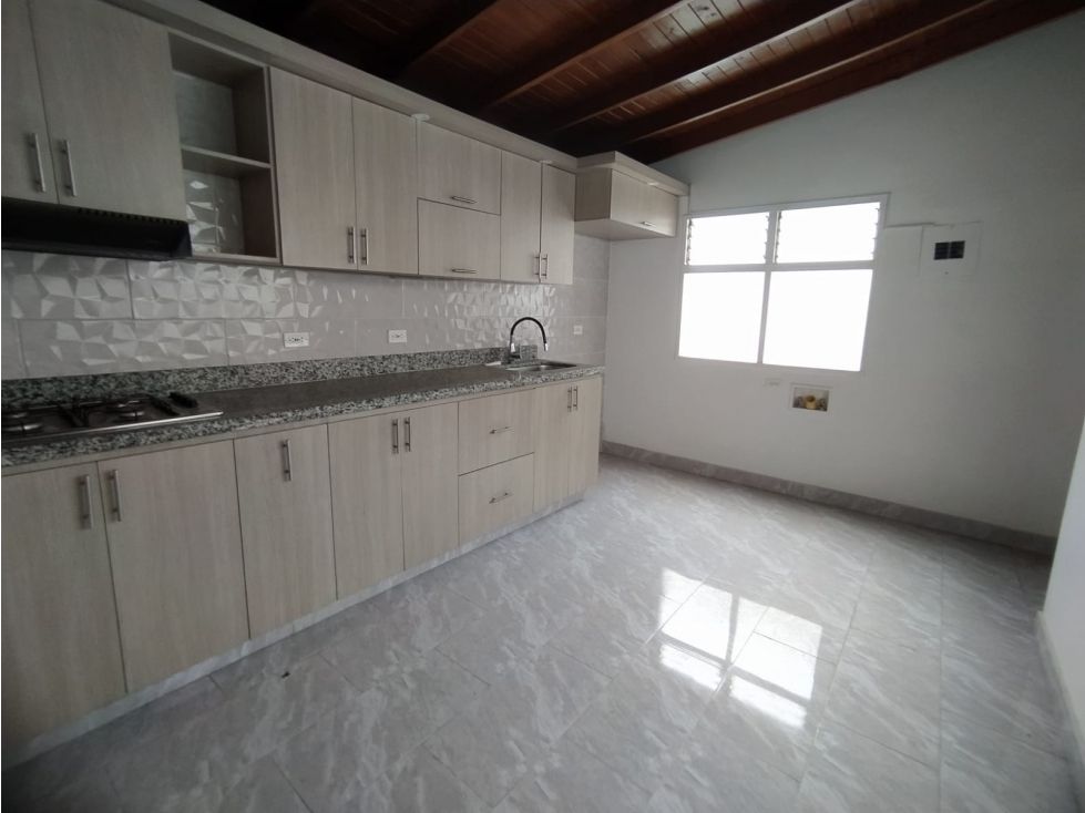 Apartamento en arriendo Antioquia Medellín Calasanz 160 m2 Habitaciones 4 Baños 3 Garajes 0 Precio $3200000