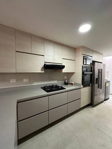 Casa en arriendo Antioquia Envigado El Esmeraldal 210 m2 Habitaciones 3 Baños 2 Garajes 1 Precio $6500000