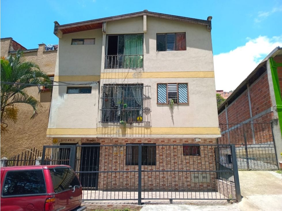 Casa en venta Antioquia Medellín La Candelaria 115 m2 Habitaciones 3 Baños 3 Garajes 0 Precio $390000000