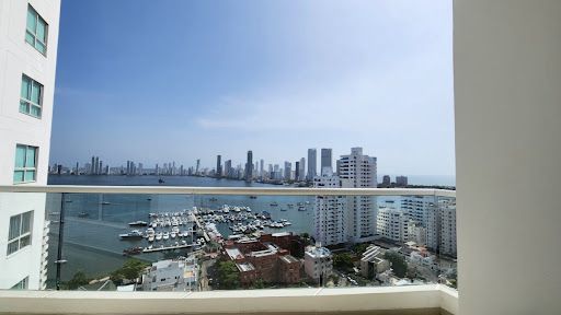 Apartamento en arriendo Bolívar Cartagena Manga 146 m2 Habitaciones 3 Baños 2 Garajes 1 Precio $5200000