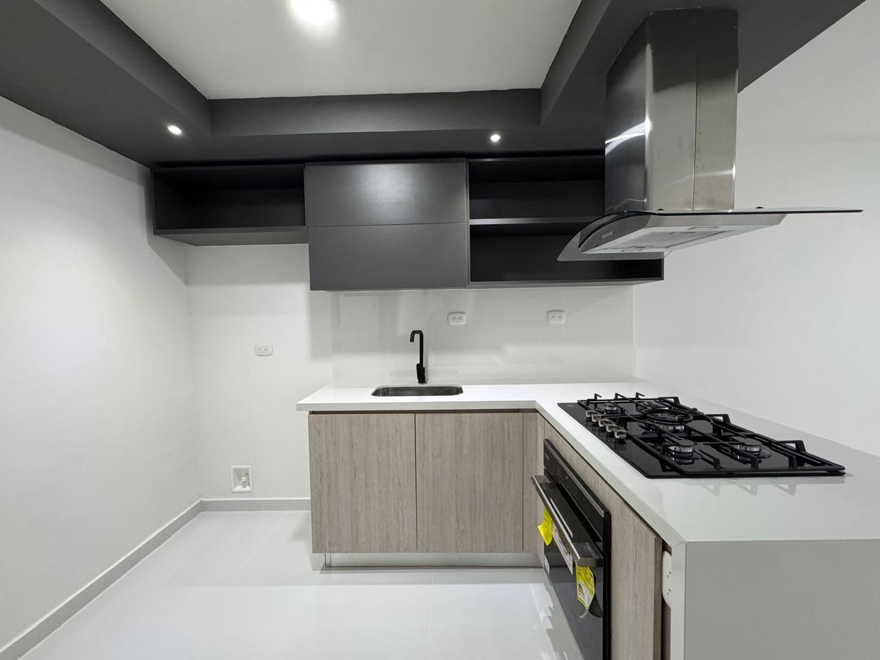 Apartamento en venta Atlántico Barranquilla Ub Central Garden 81 m2 Habitaciones 2 Baños 2 Garajes 1 Precio $550000000