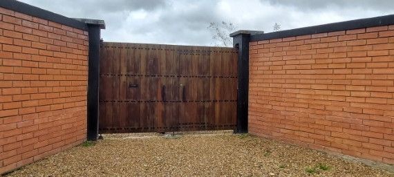 Casa en venta Cundinamarca Tenjo Tenjo 210 m2 Habitaciones 3 Baños 4 Garajes 5 Precio $1250000000