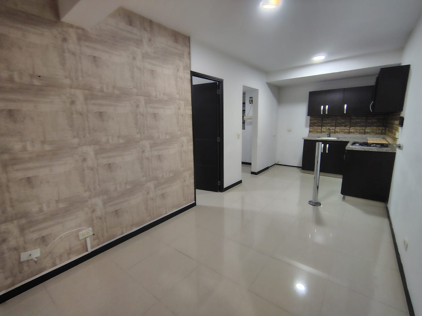 Apartamento en arriendo Antioquia Medellín Florida Nueva 36 m2 Habitaciones 1 Baños 1 Garajes 0 Precio $1850000