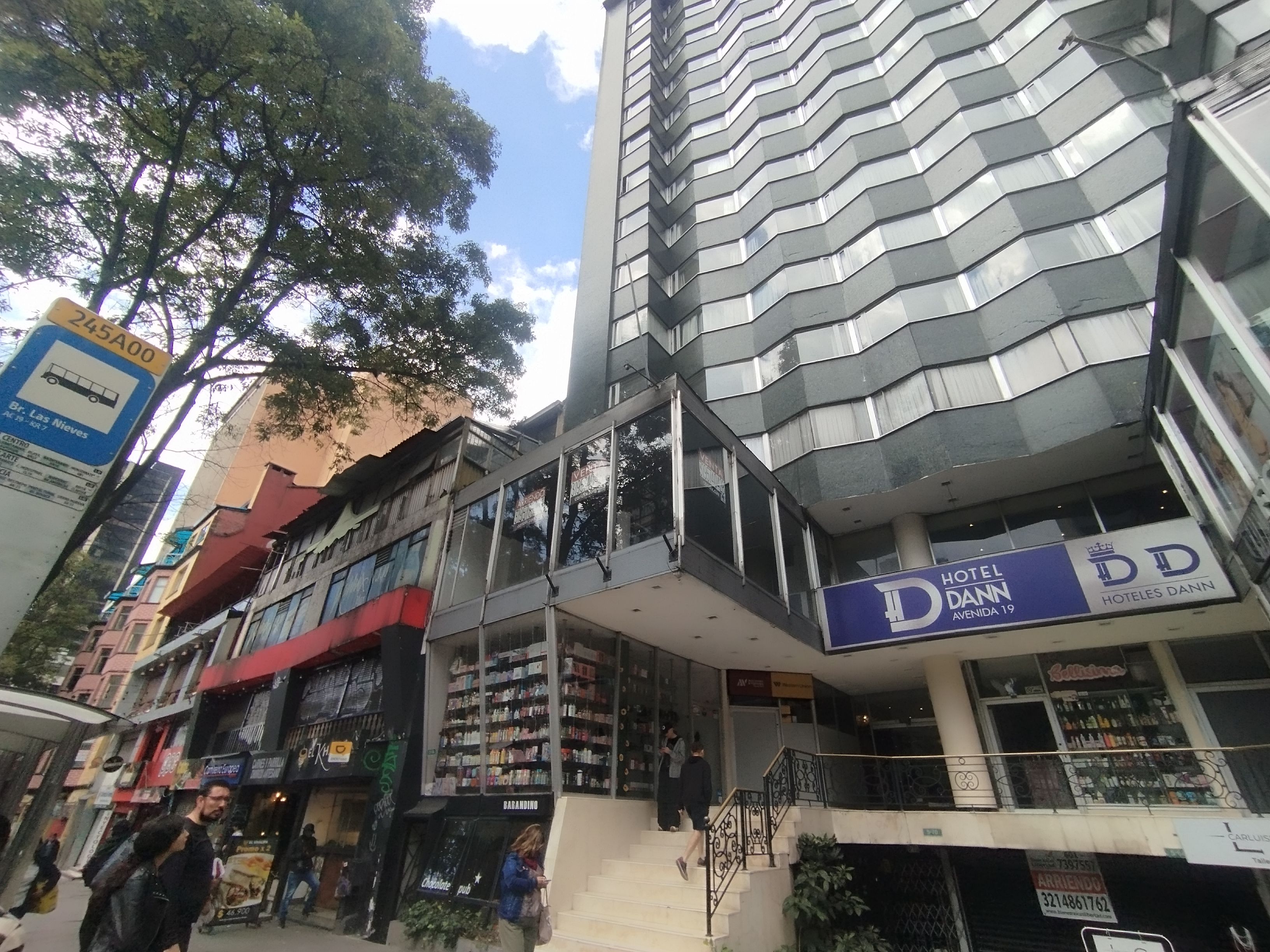 Local Comercial en arriendo Cundinamarca Bogotá Las Nieves 77 m2 Habitaciones 0 Baños 1 Garajes 0 Precio $4980000