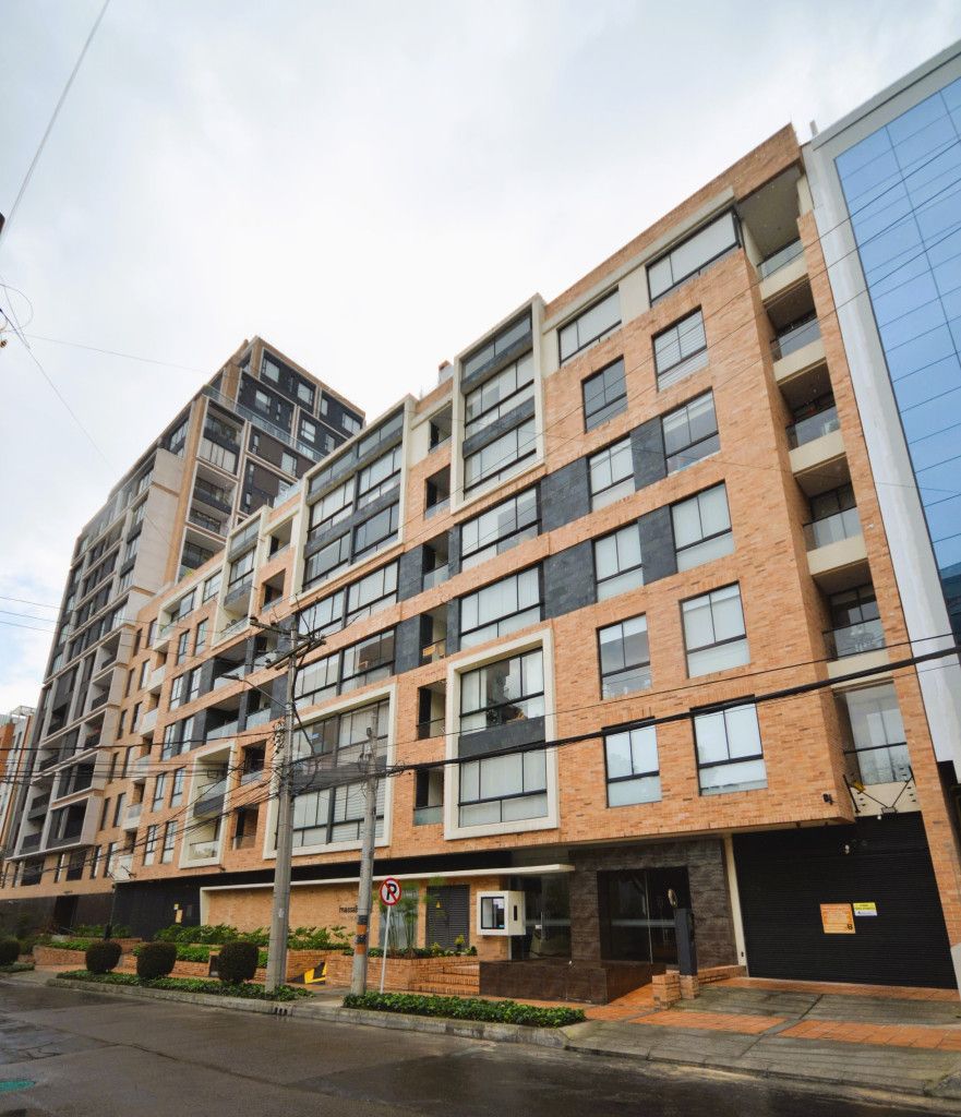 Apartamento en arriendo Cundinamarca Bogotá Santa Barbara Oriental 83 m2 Habitaciones 2 Baños 2 Garajes 2 Precio $3300000