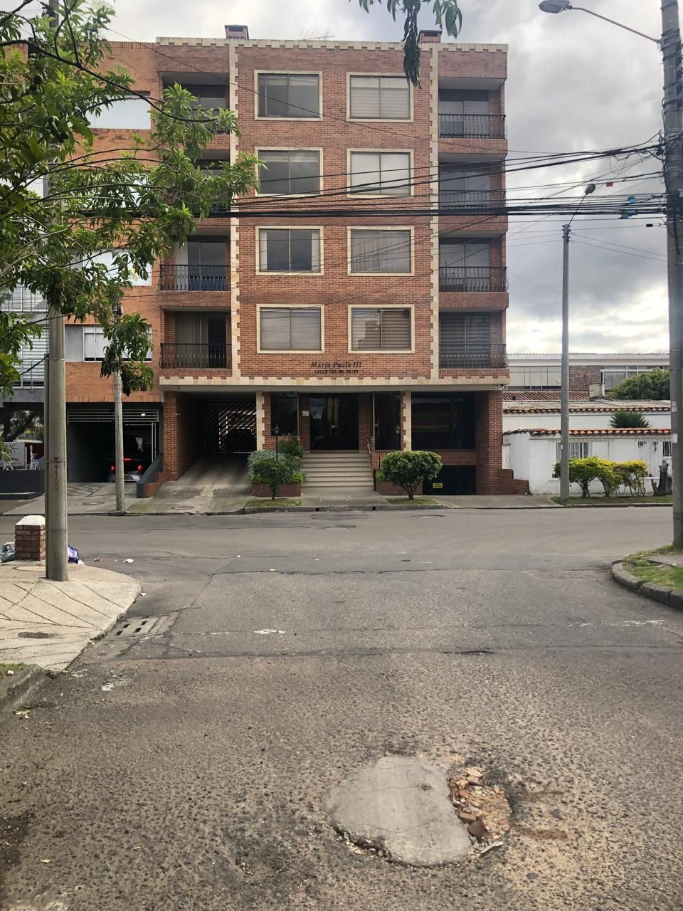 Apartamento en arriendo Cundinamarca Bogotá Monaco - Edif Rincon De Santa Maria 32 m2 Habitaciones 1 Baños 1 Garajes 1 Precio $2400000