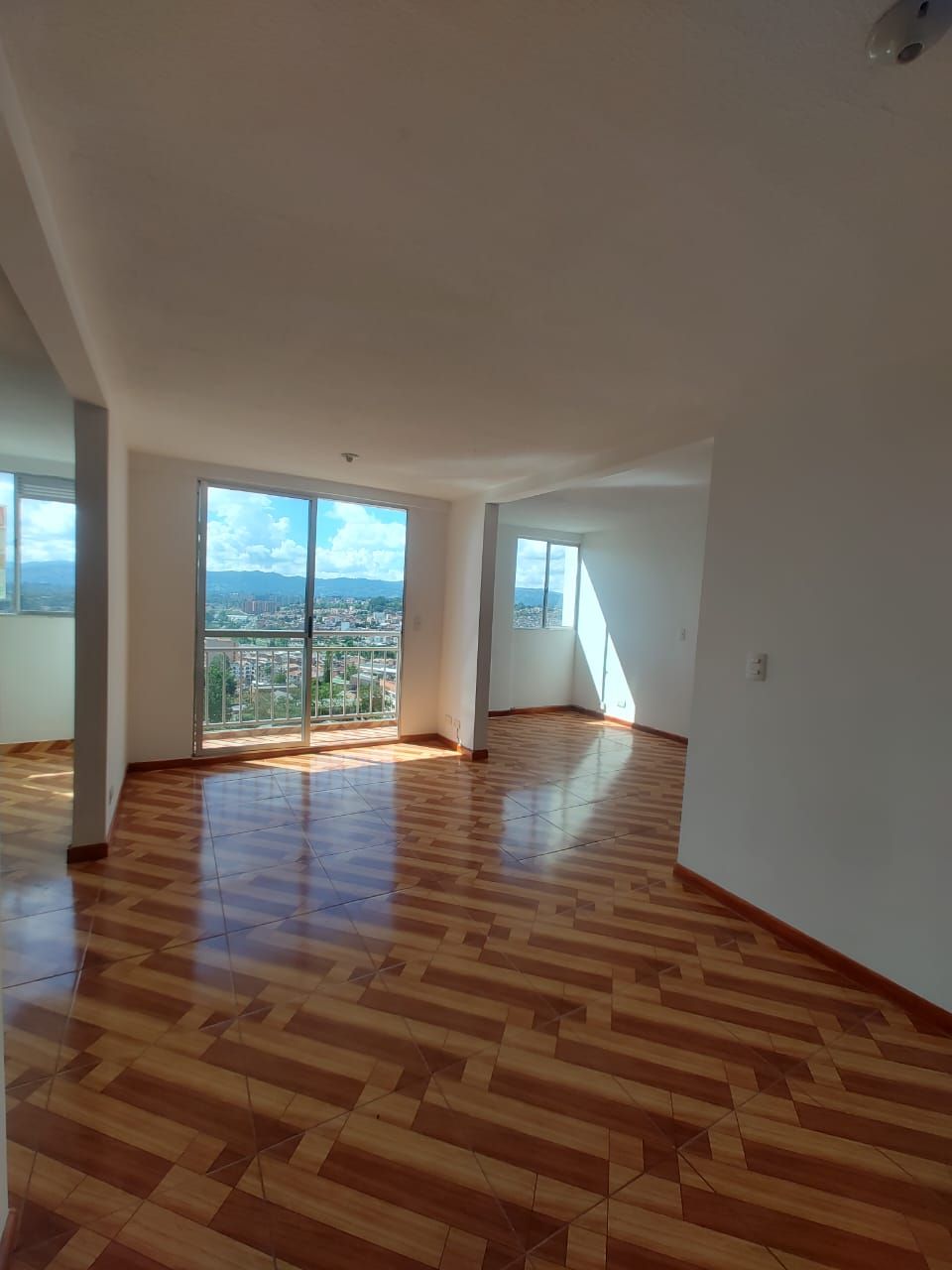 Apartamento en arriendo Antioquia Rionegro El Porvenir 56 m2 Habitaciones 2 Baños 2 Garajes 1 Precio $1600000