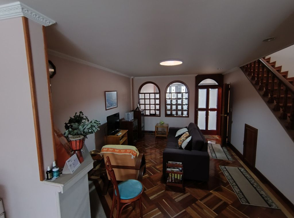 Casa en venta Cundinamarca Bogotá Jardines Del Norte 169 m2 Habitaciones 3 Baños 4 Garajes 2 Precio $698000000