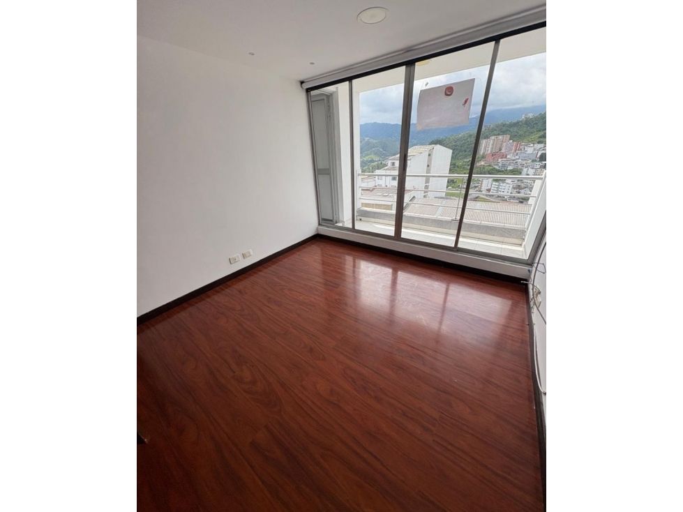 Apartamento en venta Caldas Manizales Los Laureles 101 m2 Habitaciones 3 Baños 2 Garajes 1 Precio $630000000