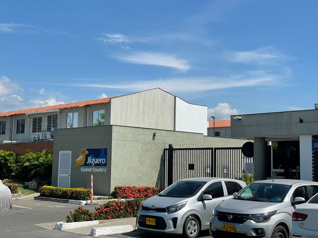 Apartamento en arriendo Valle Del Cauca Jamundí Jamundí 70 m2 Habitaciones 3 Baños 3 Garajes 1 Precio $1920000