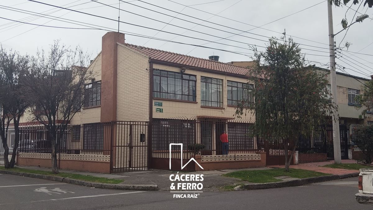 Casa en venta Cundinamarca Bogotá Campin 136 m2 Habitaciones 6 Baños 2 Garajes 1 Precio $800000000