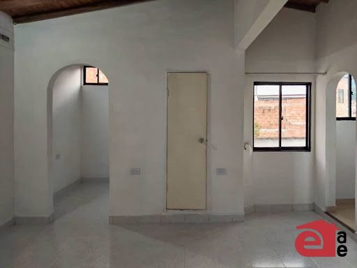 Apartaestudio en arriendo Antioquia Envigado San José 40 m2 Habitaciones 1 Baños 1 Garajes 0 Precio $1500000