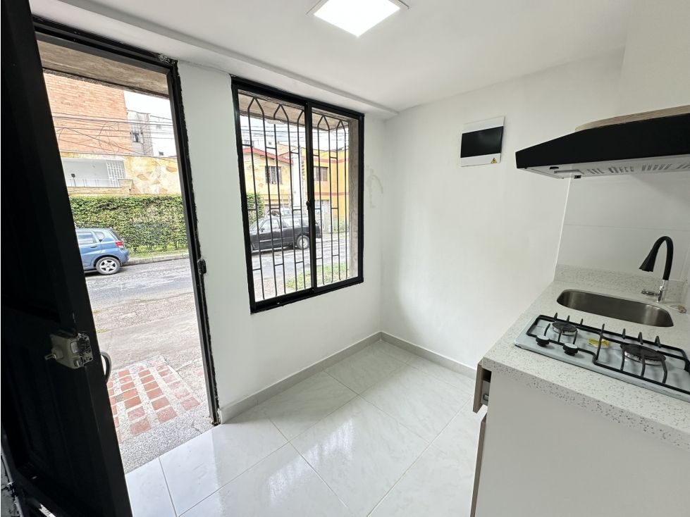 Apartaestudio en arriendo Antioquia Medellín El Danubio 20 m2 Habitaciones 1 Baños 1 Garajes 0 Precio $1400000