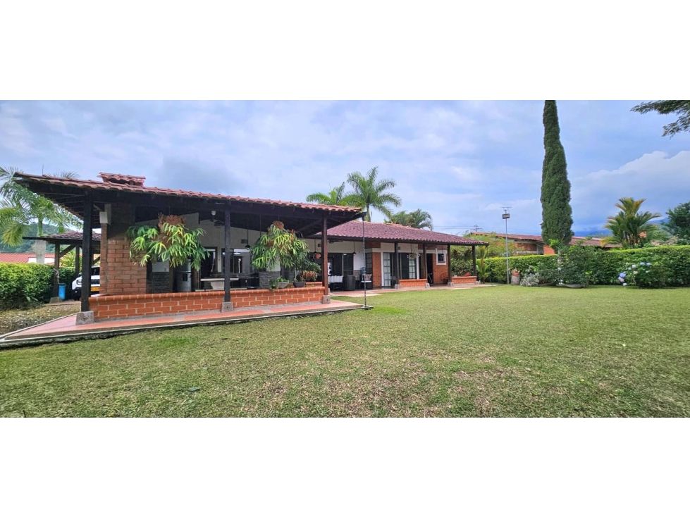 Casa Campestre en venta Risaralda Pereira Pereira 300 m2 Habitaciones 3 Baños 3 Garajes 2 Precio $1300000000