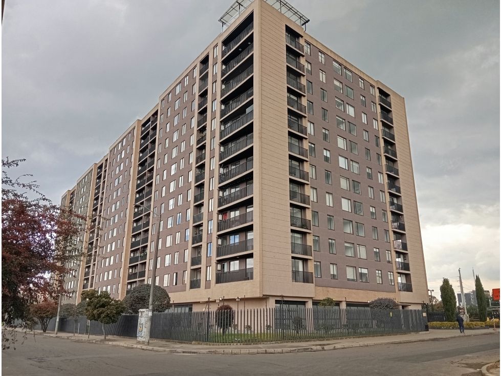 Apartamento en arriendo Cundinamarca Bogotá Capellanía 84 m2 Habitaciones 3 Baños 3 Garajes 1 Precio $2800000