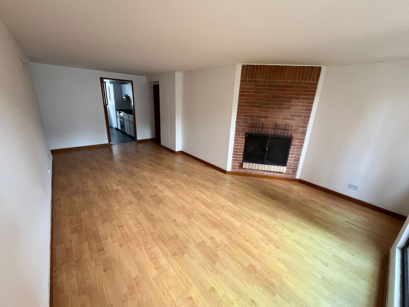 Apartamento en arriendo Cundinamarca Bogotá Iberia 97 m2 Habitaciones 3 Baños 2 Garajes 1 Precio $3105216