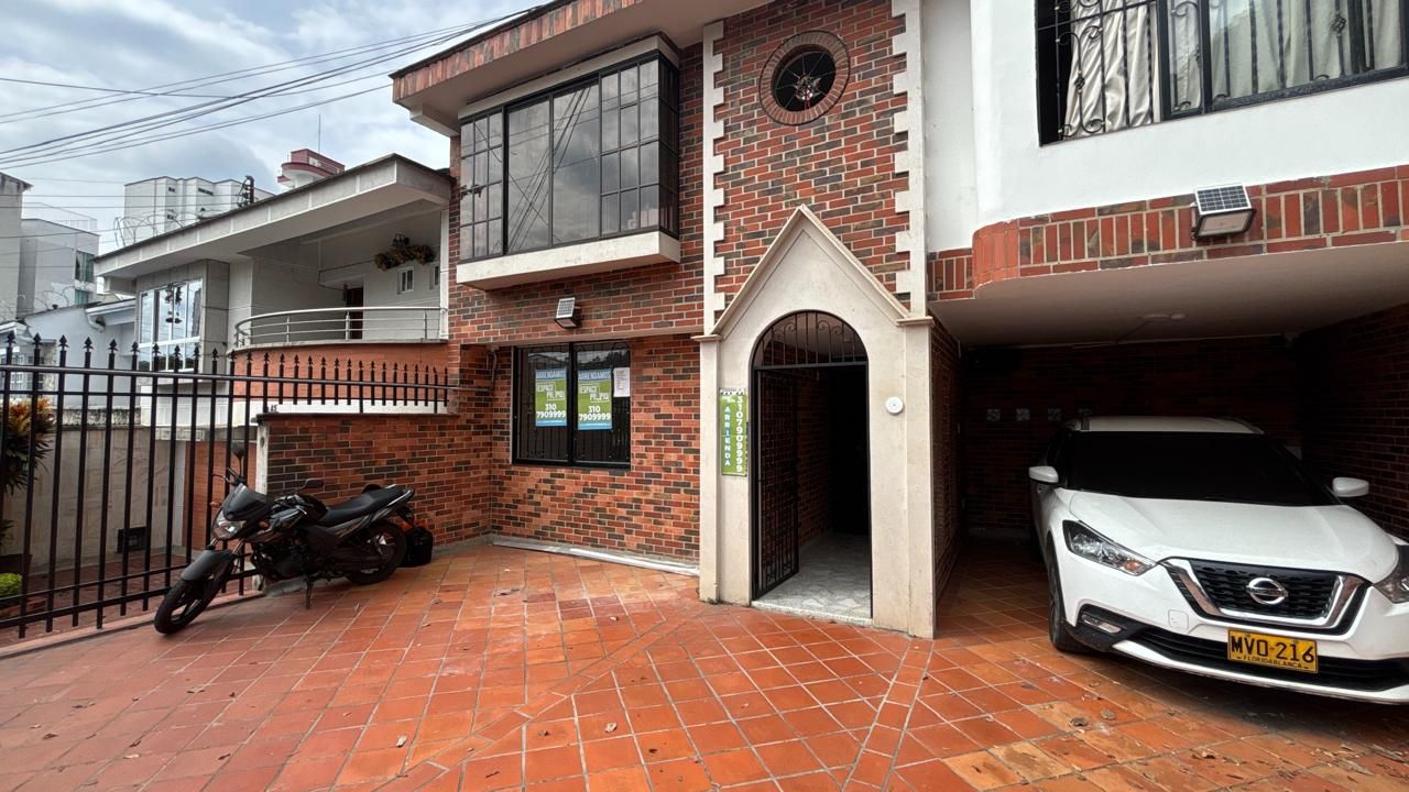 Apartamento en arriendo Santander Bucaramanga La Floresta 100 m2 Habitaciones 3 Baños 3 Garajes 1 Precio $2200000