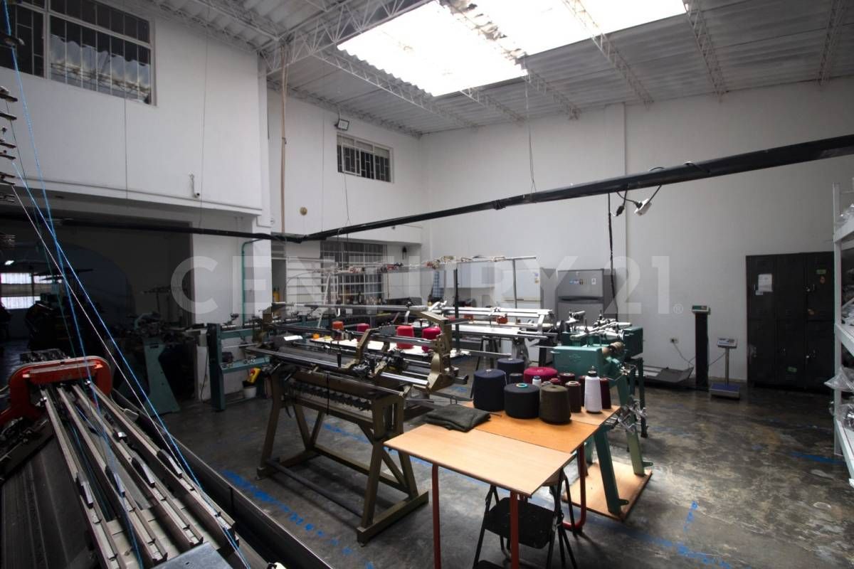 Bodega en venta Cundinamarca Bogotá Bellavista Occidental 400 m2 Habitaciones 0 Baños 4 Garajes 0 Precio $1180000000