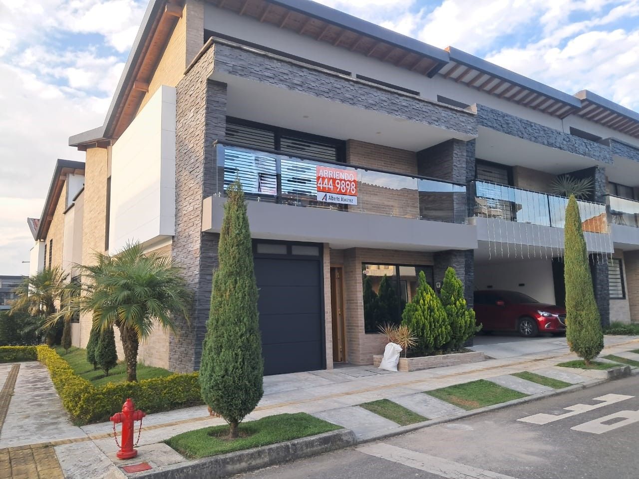 Casa en arriendo Antioquia Rionegro San Antonio 162 m2 Habitaciones 4 Baños 4 Garajes 1 Precio $5200000