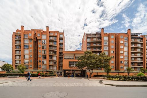 Apartamento en arriendo Cundinamarca Bogotá El Plan 147 m2 Habitaciones 3 Baños 3 Garajes 2 Precio $4900000