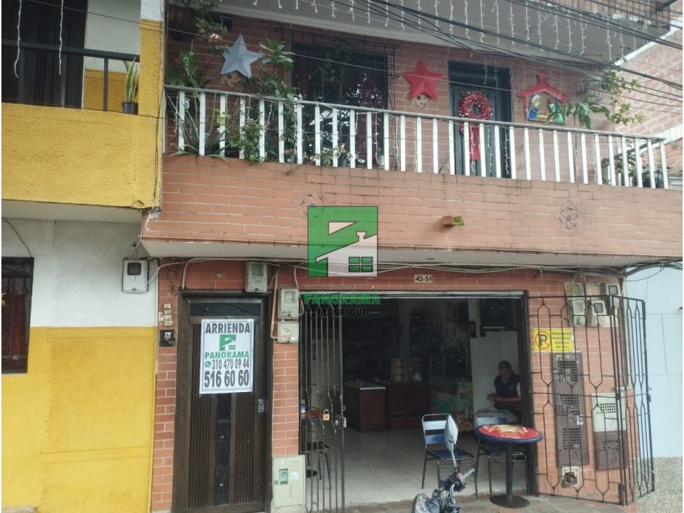 Casa en arriendo Antioquia Medellín Manrique Central No 1 55 m2 Habitaciones 3 Baños 1 Garajes 0 Precio $1270000