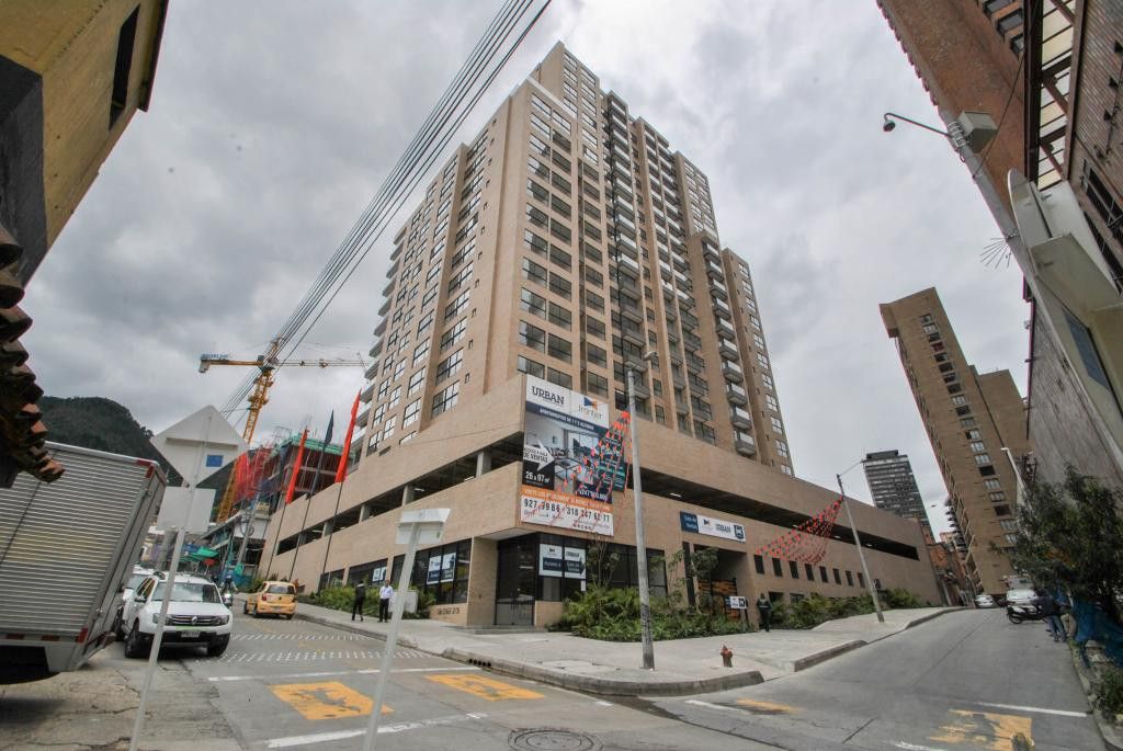 Apartamento en venta Cundinamarca Bogotá San Martin 79 m2 Habitaciones 1 Baños 2 Garajes 1 Precio $670000000