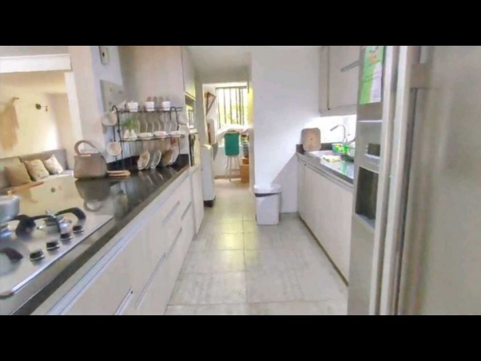 Casa en venta Antioquia Medellín La Candelaria 120 m2 Habitaciones 3 Baños 3 Garajes 2 Precio $680000000