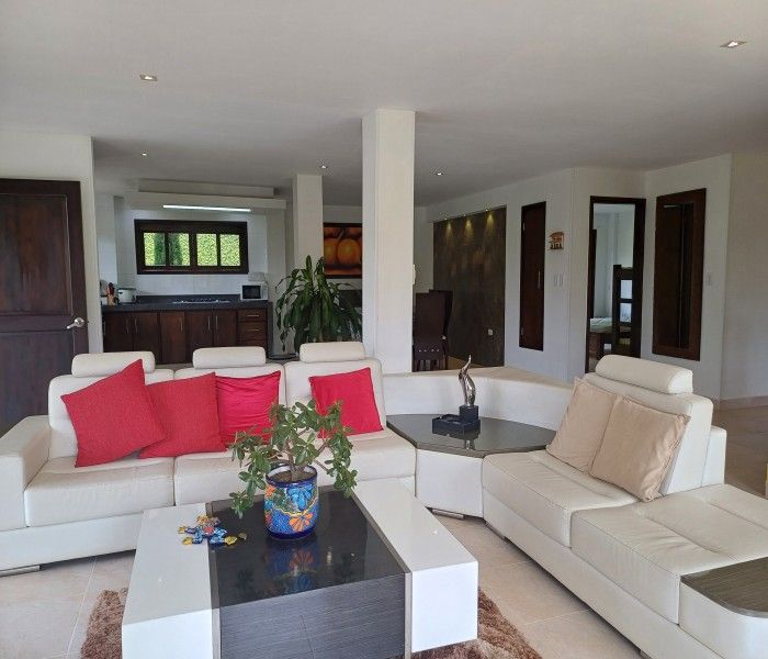 Finca en venta Valle Del Cauca Cali Cali 800 m2 Habitaciones 11 Baños 11 Garajes 8 Precio $2099000000