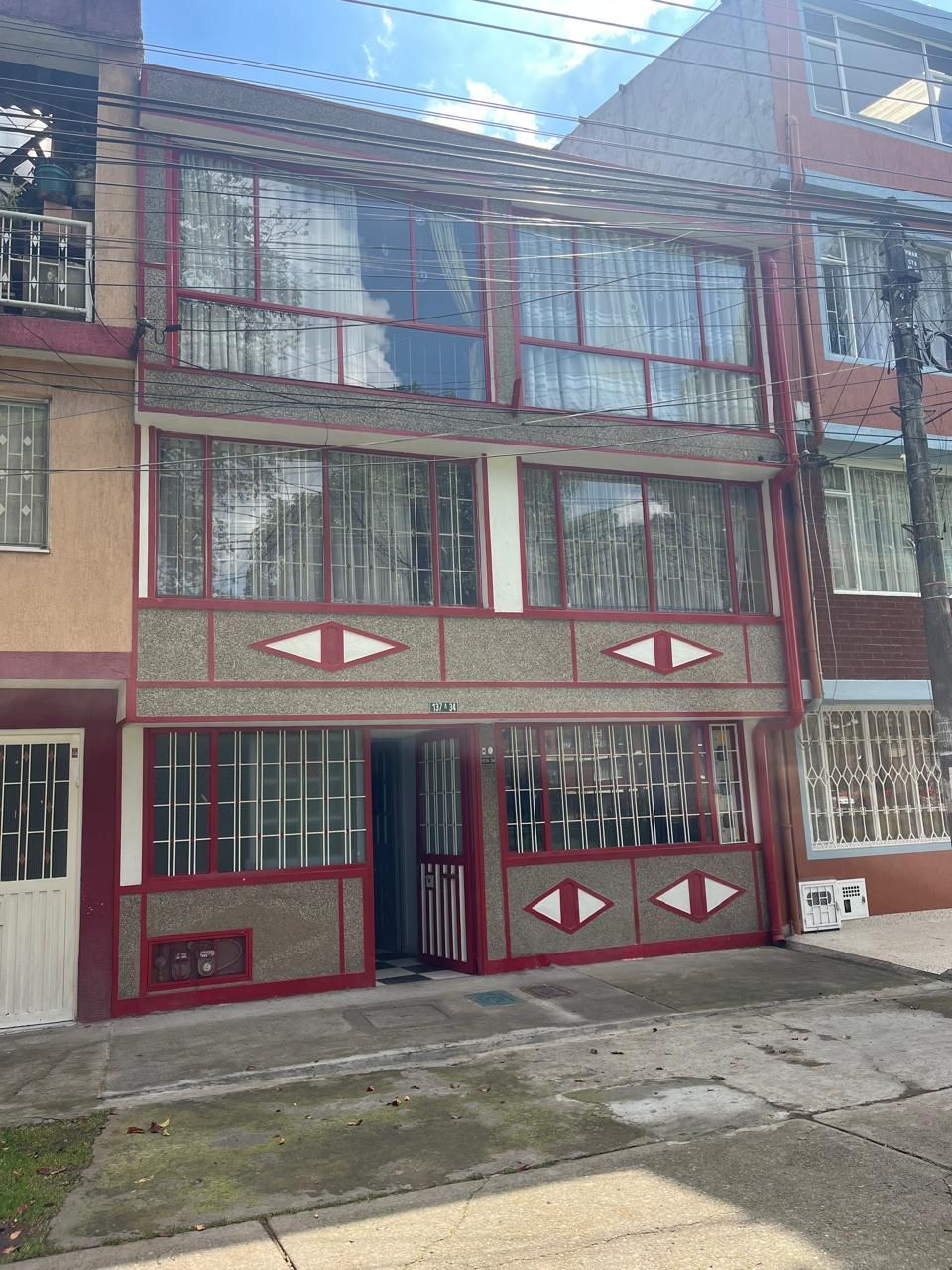Apartamento en arriendo Cundinamarca Bogotá La Chucua 40 m2 Habitaciones 2 Baños 3 Garajes 0 Precio $1300000