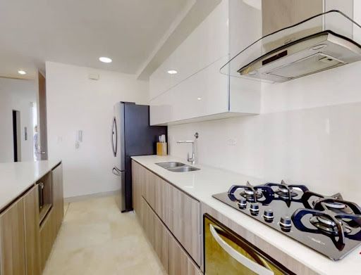 Apartamento en arriendo Antioquia Medellín La Linde 130 m2 Habitaciones 3 Baños 5 Garajes 2 Precio $12500000