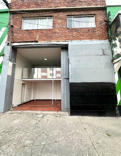 Local en arriendo Cundinamarca Bogotá Rafael Uribe 25 m2 Habitaciones 0 Baños 1 Garajes 0 Precio $1800000