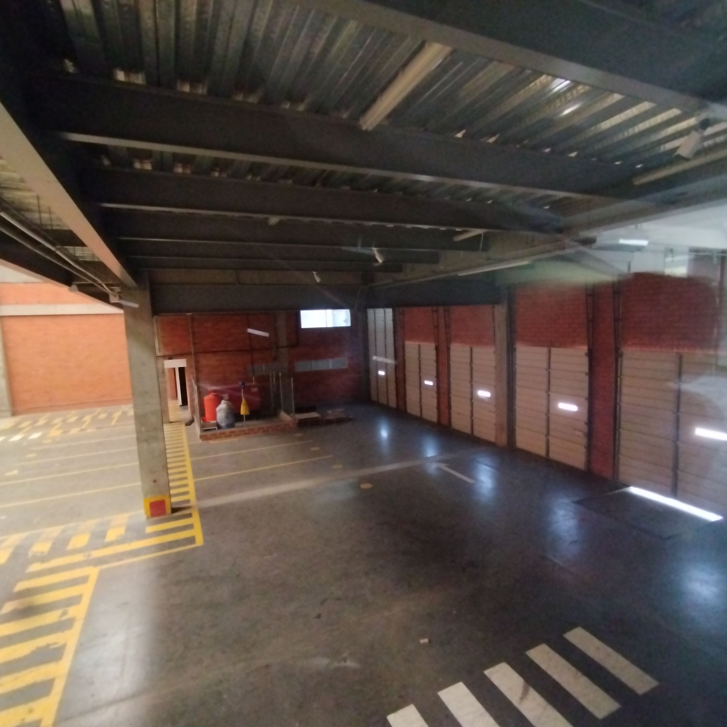 Bodega en venta Valle Del Cauca Cali Santa Elena 1400 m2 Habitaciones 0 Baños 7 Garajes 15 Precio $4899000000