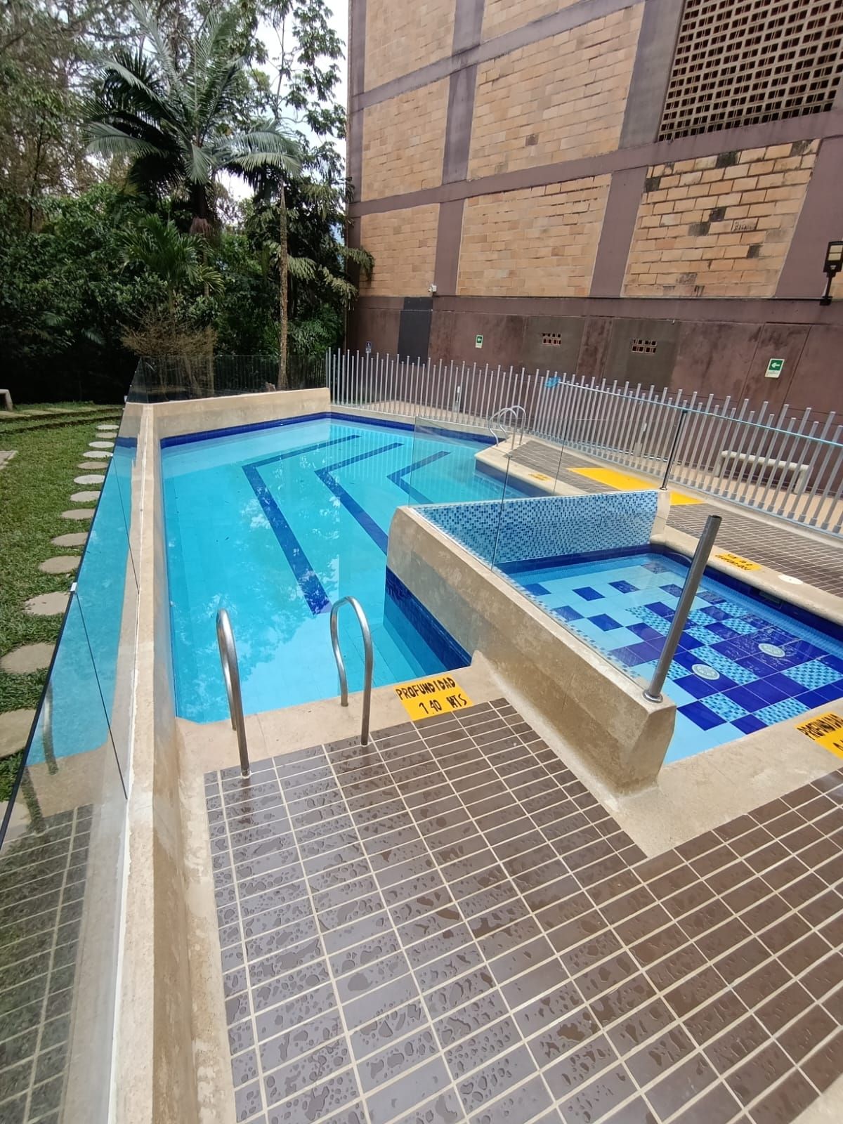 Apartamento en arriendo Antioquia Itagüí Ditaires 62 m2 Habitaciones 2 Baños 2 Garajes 1 Precio $2700000