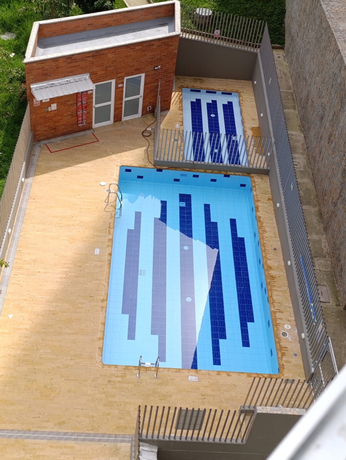 Apartamento en arriendo Antioquia Sabaneta Loma Del Barro 58 m2 Habitaciones 3 Baños 2 Garajes 1 Precio $1650000