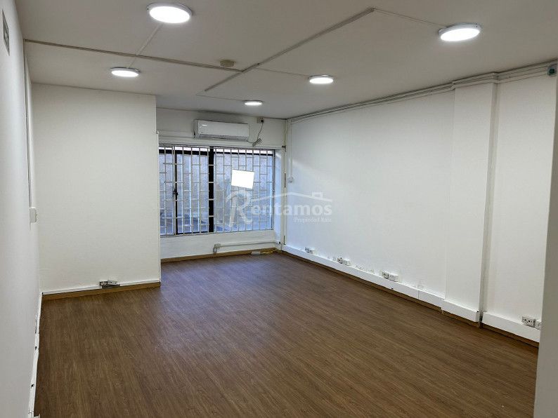 Oficina en arriendo Antioquia Envigado Pontevedra 50 m2 Habitaciones 0 Baños 0 Garajes 0 Precio $4800000