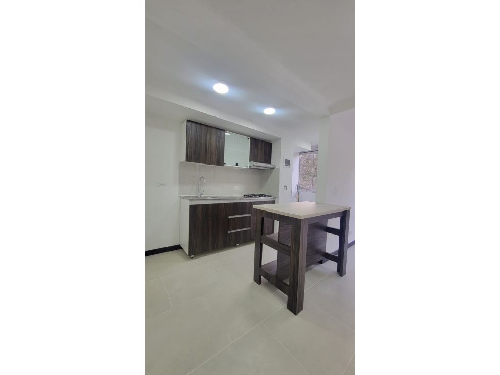 Apartamento en arriendo Antioquia Rionegro El Porvenir 58 m2 Habitaciones 3 Baños 2 Garajes 1 Precio $1800000