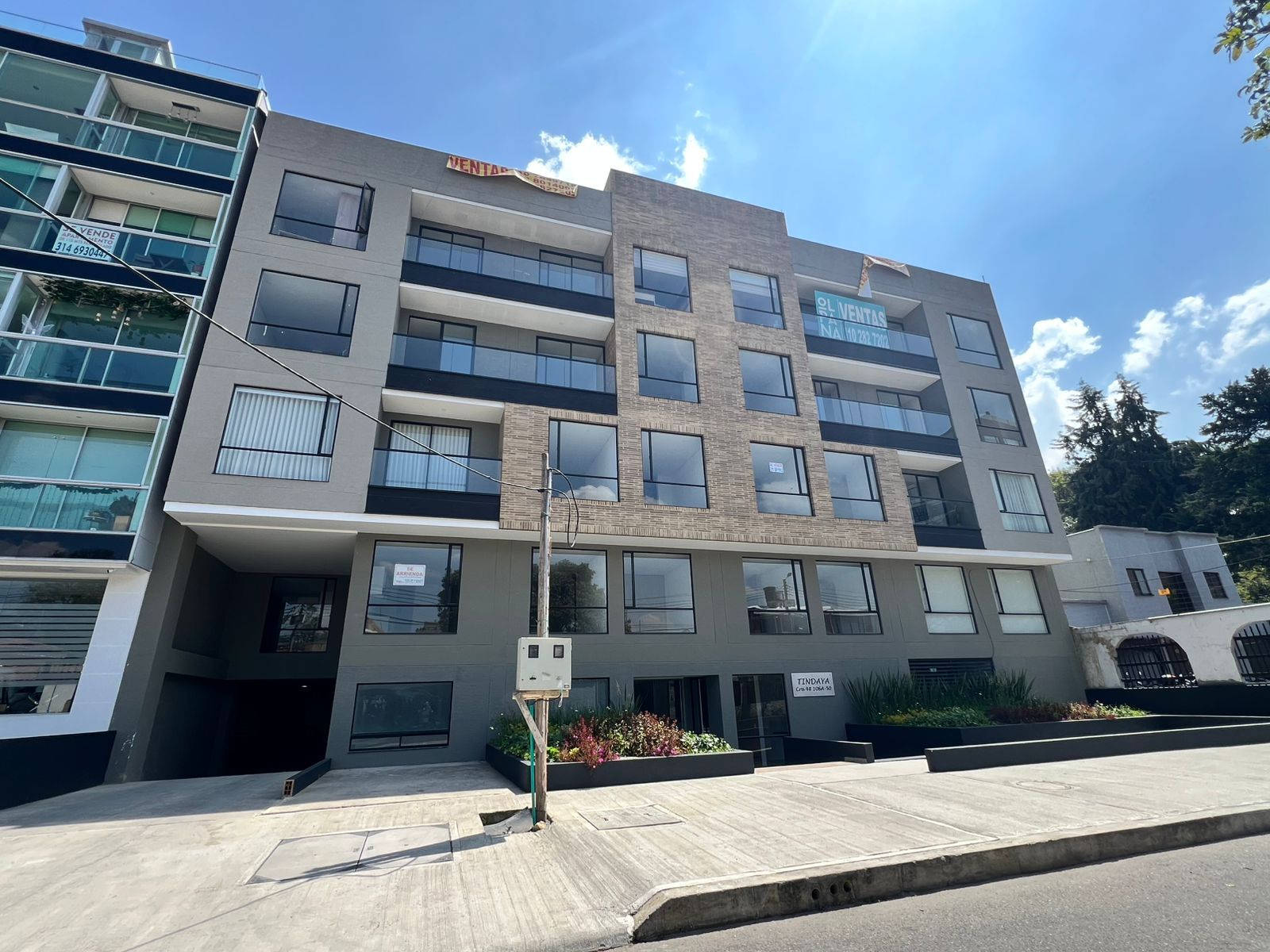 Apartaestudio en arriendo Cundinamarca Bogotá Estoril 42 m2 Habitaciones 1 Baños 2 Garajes 1 Precio $2200000