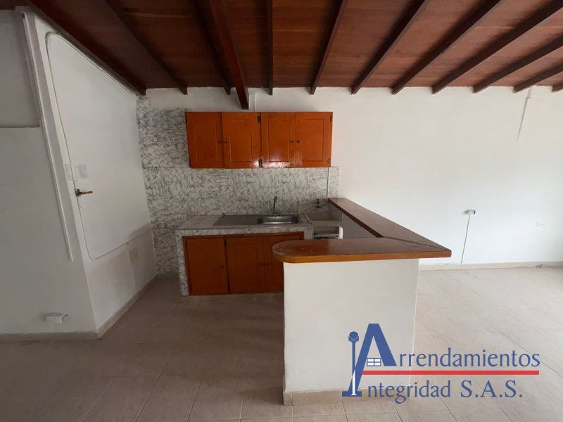 Apartamento en arriendo Antioquia Medellín Urbanizacion Plaza Florida 70 m2 Habitaciones 2 Baños 1 Garajes 0 Precio $1650000