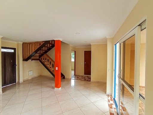 Finca en arriendo Antioquia Rionegro Rionegro 120 m2 Habitaciones 3 Baños 2 Garajes 2 Precio $2900000