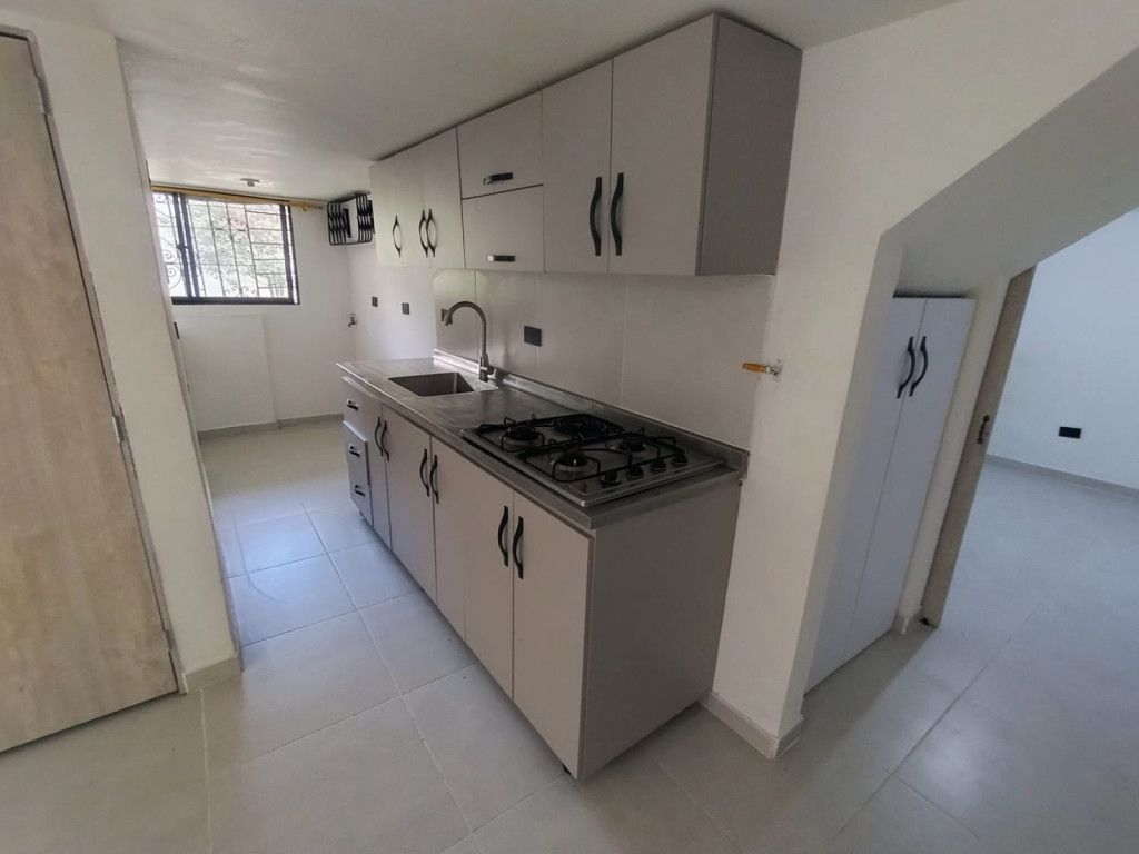 Apartamento en arriendo Antioquia Medellín San Bernardo 55 m2 Habitaciones 2 Baños 2 Garajes 0 Precio $1900000