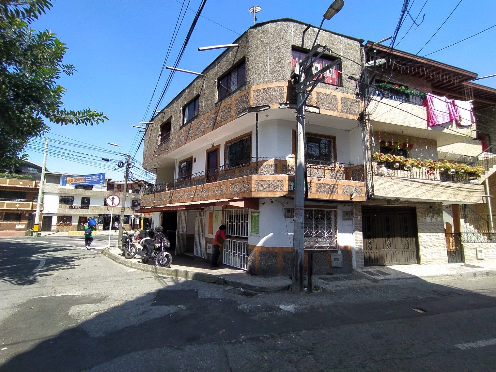 Apartamento en arriendo Antioquia Itagüí La Gloria 40 m2 Habitaciones 1 Baños 1 Garajes 0 Precio $1200000