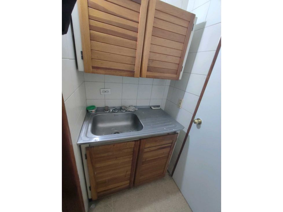 Oficina en arriendo Antioquia Medellín La Candelaria 40 m2 Habitaciones 0 Baños 1 Garajes 0 Precio $1500000
