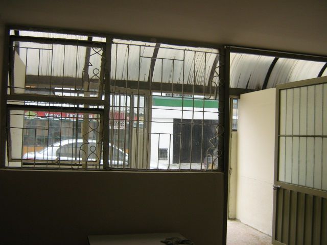 Local en arriendo Cundinamarca Bogotá Alcázares Norte 36 m2 Habitaciones 0 Baños 1 Garajes 0 Precio $1200000